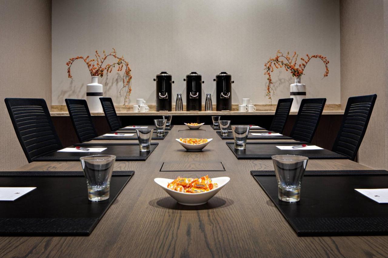 Houston Cityplace Marriott At Springwoods Village Εξωτερικό φωτογραφία