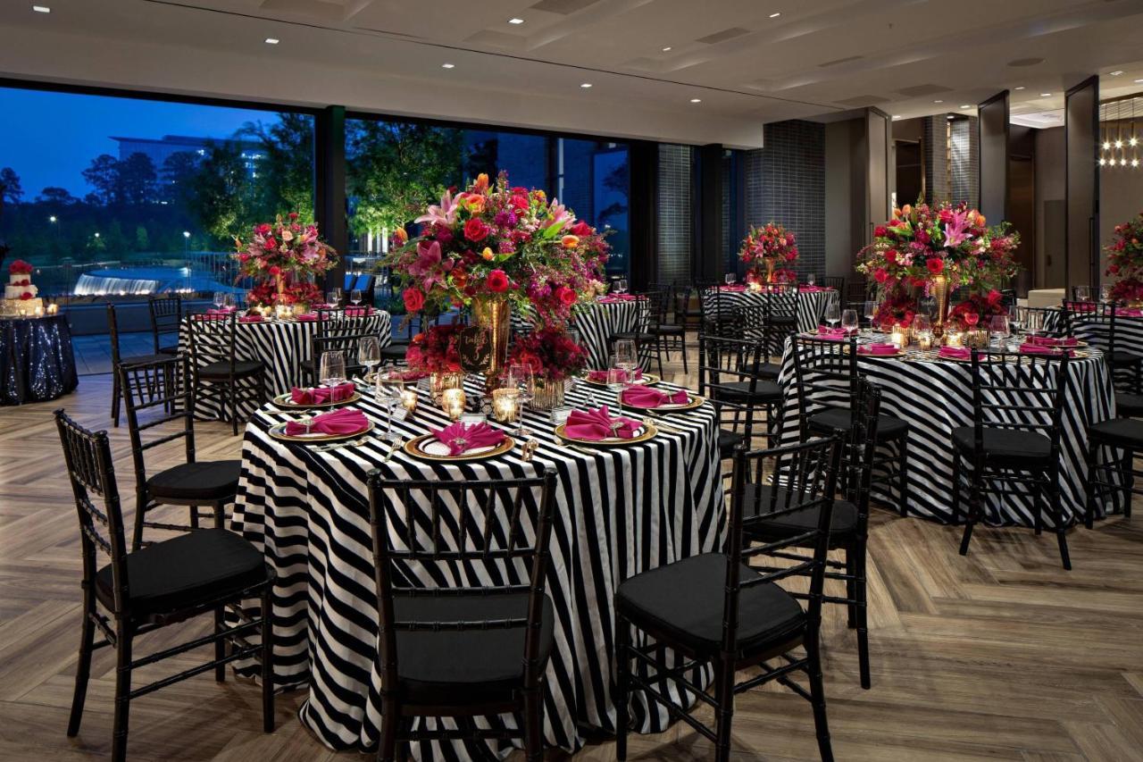 Houston Cityplace Marriott At Springwoods Village Εξωτερικό φωτογραφία