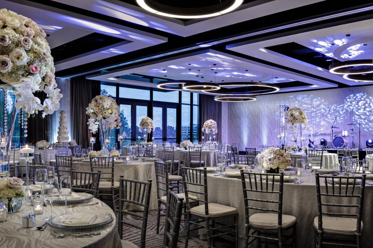 Houston Cityplace Marriott At Springwoods Village Εξωτερικό φωτογραφία